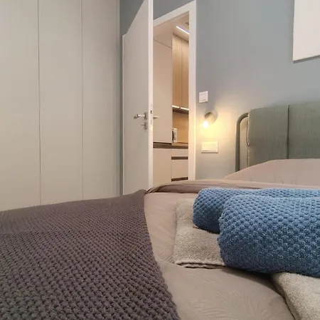 Apartment Konstantinka By Atlas