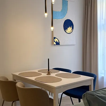 Apartment Konstantinka By Atlas *